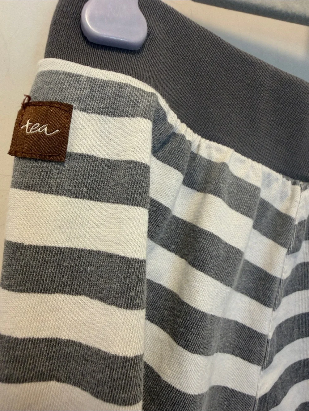 Tea Collection soft gray